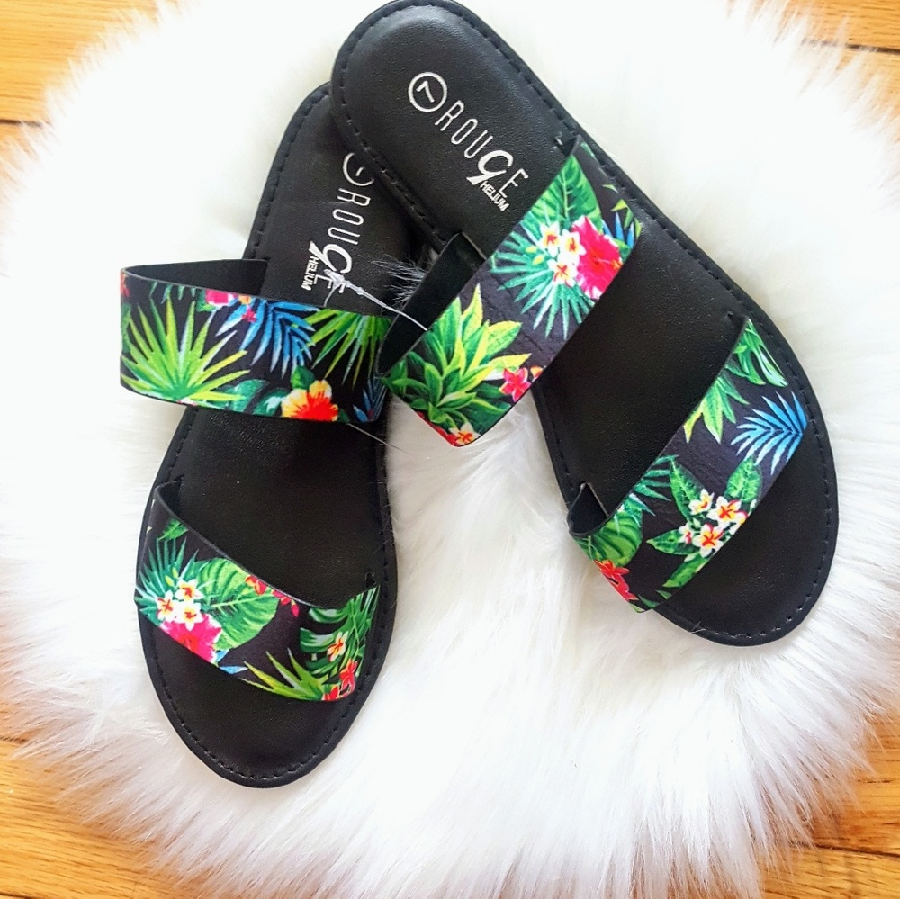 Rouge Maui Sandals